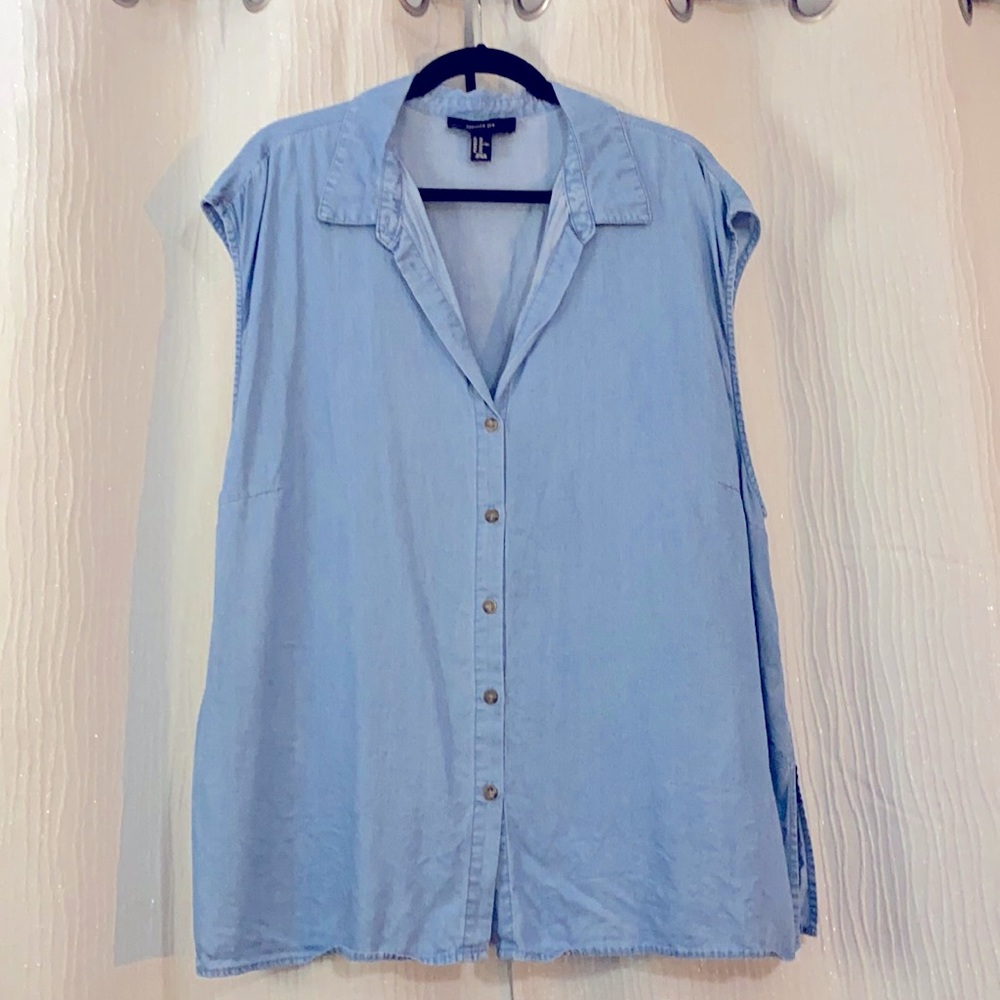 Forever 21 denim top